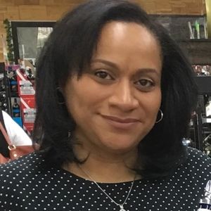 Meet your Posher, Lisa